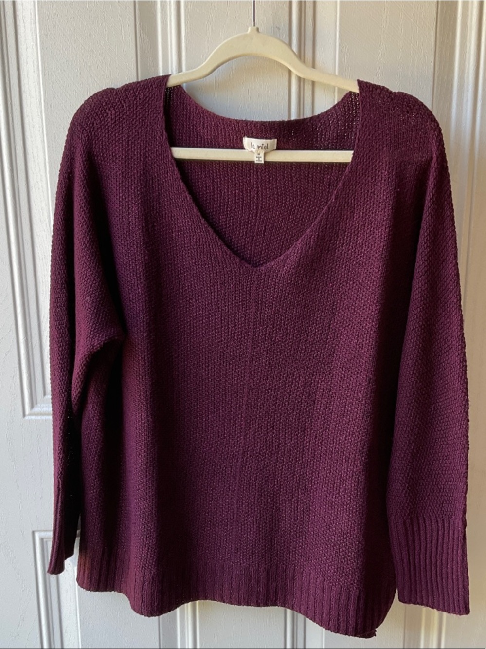 LA MIEL Plum V-Neck Knit Sweater